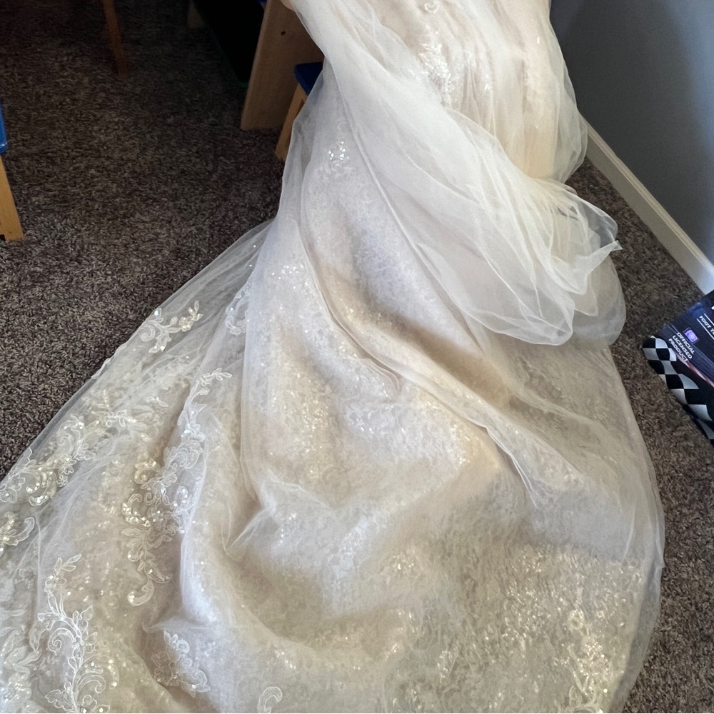 NEVER WORN OR ALTERED Martina Liana 1097 NWOT - Picture 11 of 15